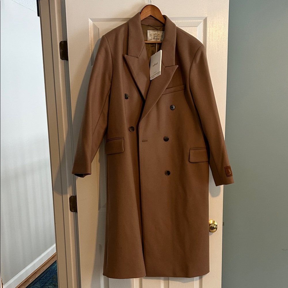 Aritzia Double-Breasted Long Coat in Camel Brown